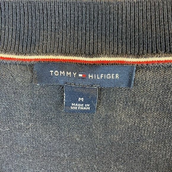Tommy Hilfiger Red White and Blue Striped V Neck Patriotic Sweater Size Medium - Picture 6 of 6